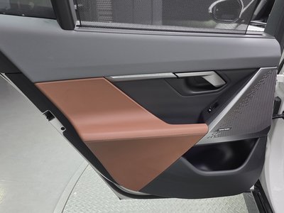 2025 BMW 5 SERIES — миниатюра 15