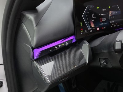 2025 BMW 5 SERIES — миниатюра 28