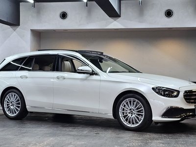 MERCEDES-BENZ E-CLASS - 10