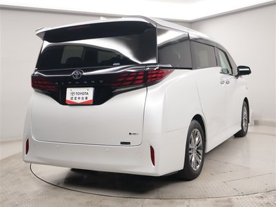TOYOTA ALPHARD - 3