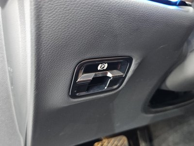 صورة مصغرة 25 لـ 2025 Mercedes-BENZ E-CLASS