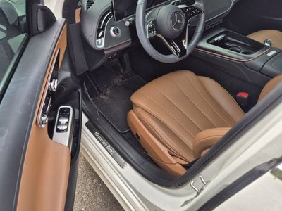 MERCEDES-BENZ E-CLASS - 8