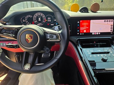 PORSCHE PANAMERA - 4