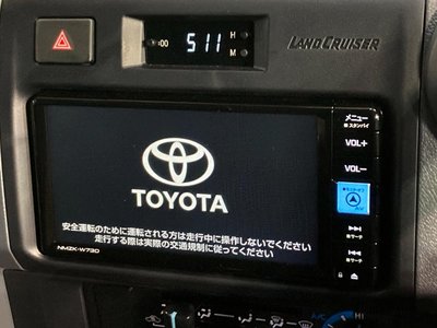 TOYOTA LAND CRUISER - 3