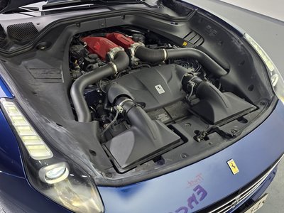 FERRARI CALIFORNIA - 7