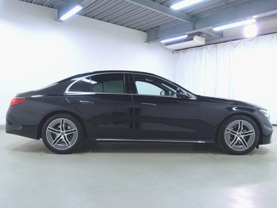 MERCEDES-BENZ E-CLASS - 8