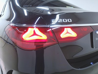 MERCEDES-BENZ E-CLASS - 5