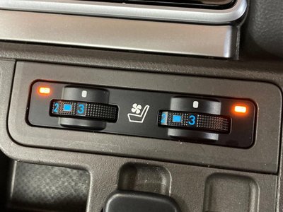 TOYOTA LAND CRUISER PRADO - 6