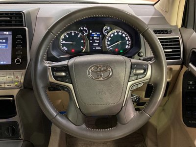 TOYOTA LAND CRUISER PRADO - 7