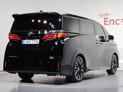 2024 TOYOTA ALPHARD photo 3