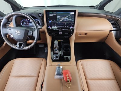 2024 TOYOTA ALPHARD photo 5