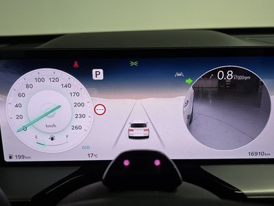 GENESIS GV80 - 8