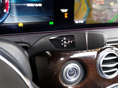 MERCEDES-BENZ S-CLASS - 9