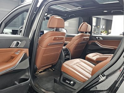 2024 BMW X7 缩略图 11