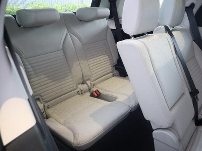 2025 LAND Rover DISCOVERY — миниатюра 48
