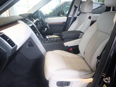 2025 LAND Rover DISCOVERY — миниатюра 11