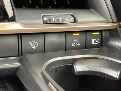 صورة مصغرة 18 لـ 2023 Toyota CROWN SPORT