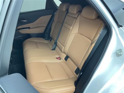 صورة مصغرة 22 لـ 2023 Toyota CROWN SPORT