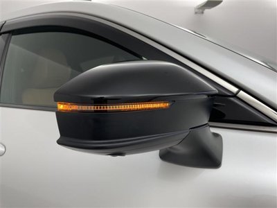 صورة مصغرة 38 لـ 2023 Toyota CROWN SPORT