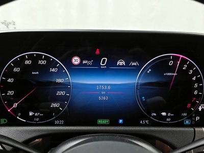 MERCEDES-BENZ E-CLASS - 8