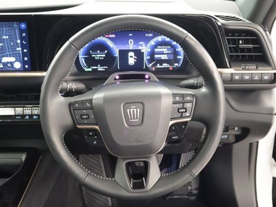 TOYOTA CROWN SPORT - 6