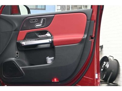 2021 Mercedes-BENZ GLB — миниатюра 22