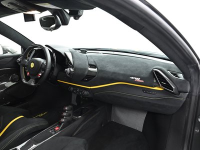 2020 Ferrari 488 PISTA 缩略图 17