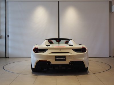 FERRARI 488 SPIDER - 8