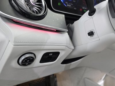 2023 Mercedes-BENZ EQE — миниатюра 27