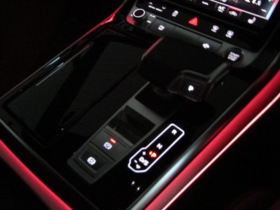 2025 AUDI Q7 — миниатюра 38