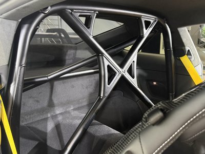 PORSCHE 911 - 6