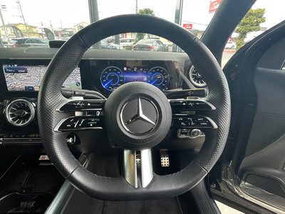 MERCEDES-BENZ EQA - 8