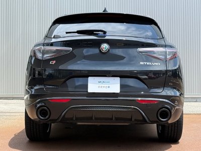 صورة 7 لـ 2025 ALFA Romeo STELVIO