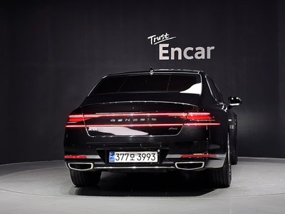 صورة 3 لـ 2022 Genesis G90