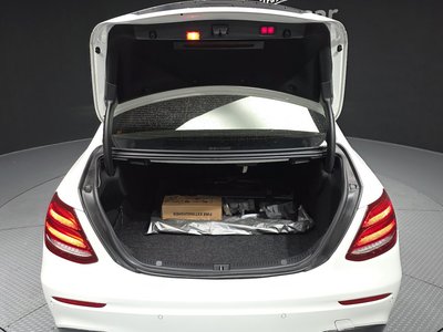 2019 Mercedes-BENZ E-CLASS 缩略图 20