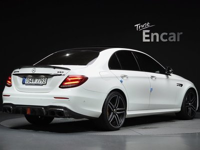 2019 Mercedes-BENZ E-CLASS 照片 4