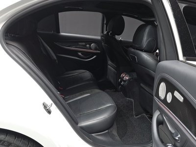 2019 Mercedes-BENZ E-CLASS 缩略图 12