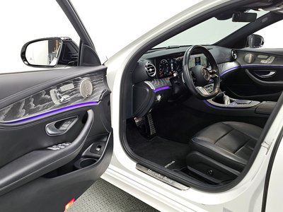 MERCEDES-BENZ E-CLASS - 10