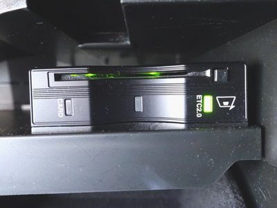 MERCEDES-BENZ GLC - 10