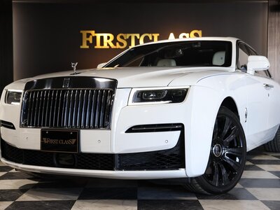ROLLS-ROYCE GHOST
