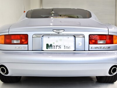 ASTON MARTIN DB7 - 7