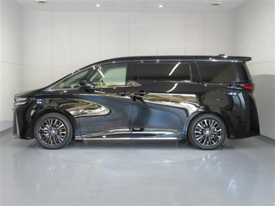 TOYOTA VELLFIRE - 2