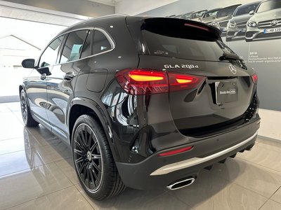 MERCEDES-BENZ GLA - 6