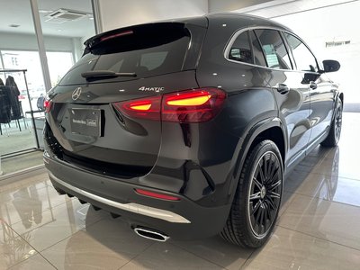 MERCEDES-BENZ GLA - 8
