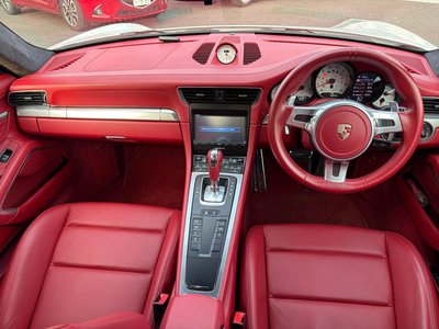PORSCHE 911 - 4