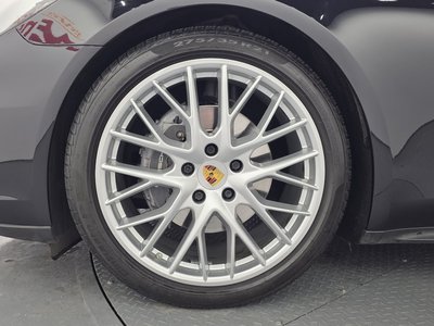 PORSCHE PANAMERA - 6