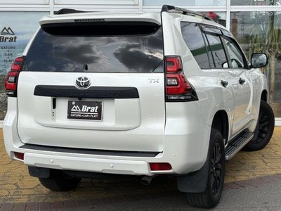 TOYOTA LAND CRUISER PRADO - 7
