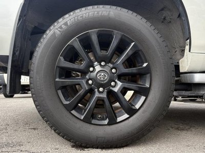 TOYOTA LAND CRUISER PRADO - 9