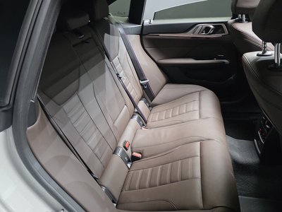 2025 BMW I4 缩略图 17