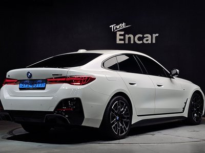 2025 BMW I4 照片 3
